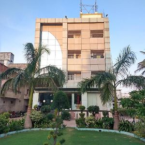 Varanasi Palace